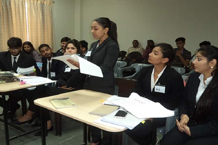 Sinhgad Law College campus in Pune, Maharashtra, India — photo 6