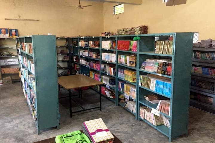 Deep Chandra Choudhary Mahavidyalaya campus in Lalitpur, Uttar Pradesh, India — photo 3