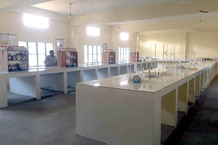 Deep Chandra Choudhary Mahavidyalaya campus in Lalitpur, Uttar Pradesh, India — photo 5