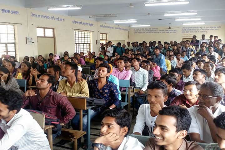 Narayanrao Chavan Law College campus in Nanded, Maharashtra, India — photo 3