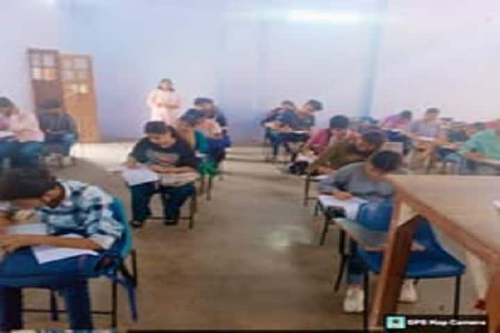 Harsahai PG College campus in Kanpur, Uttar Pradesh, India — photo 2