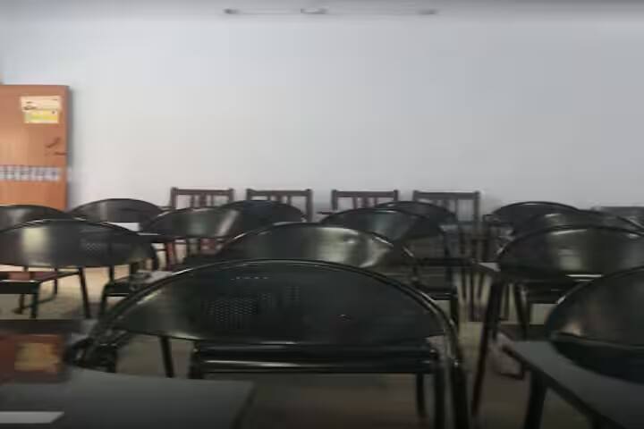 Harsahai PG College campus in Kanpur, Uttar Pradesh, India — photo 3