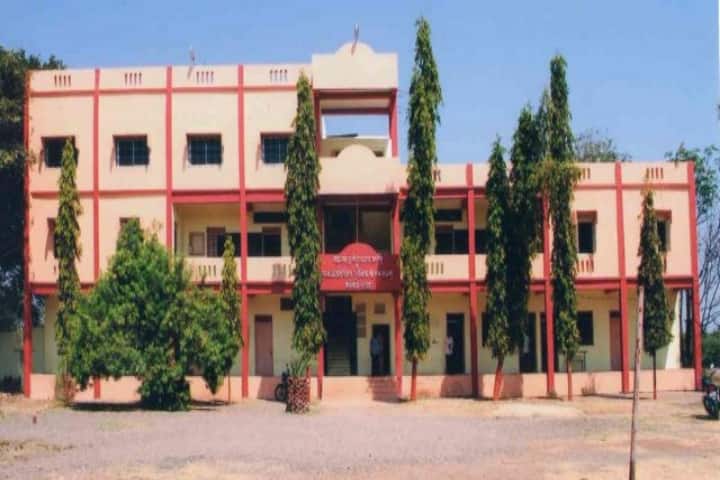 Mahatma Phule College of Social Work campus in Taloda, Maharashtra, India — photo 1