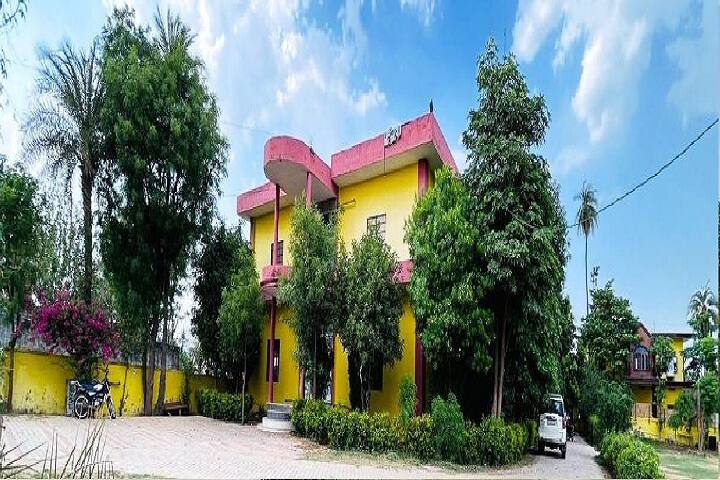 Navrang Mahavidyalaya campus in Viratnagar, Rajasthan, India — photo 2