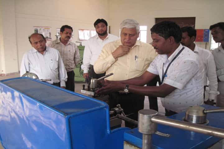 DAV Institute of Engineering and Technology campus in Palamu, Jharkhand, India — photo 3