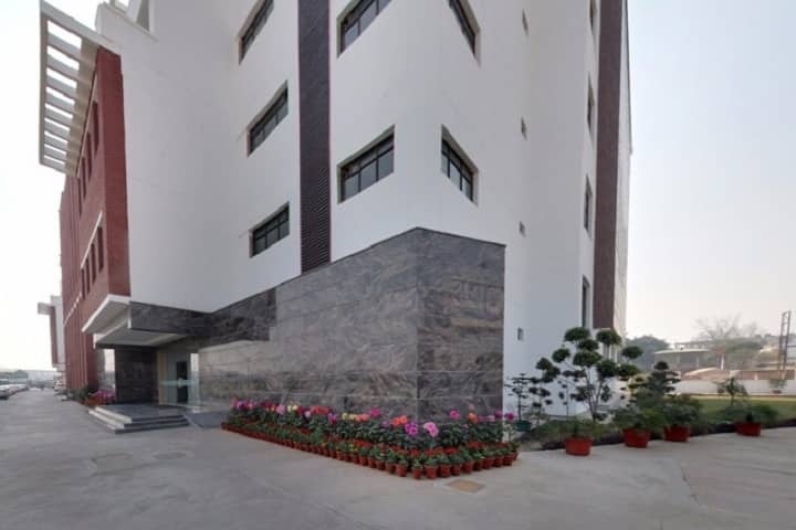 IMS Ghaziabad UC, IMS UC campus in Ghaziabad, Uttar Pradesh, India — photo 2