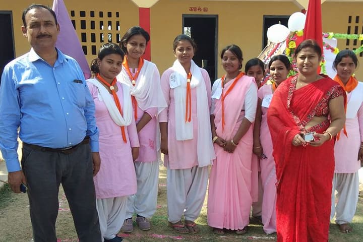 Shree Thakur Ji Ramlakshman Janki Mahila Mahavidyalaya campus in Ghazipur, Uttar Pradesh, India — photo 3