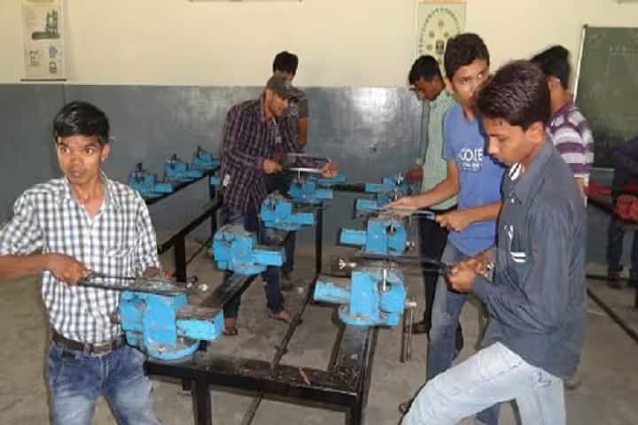 DA Degree Engineering and Technology campus in Mahemdabad, Gujarat, India — photo 6