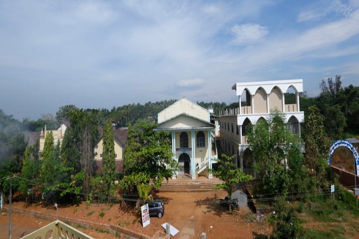 Rouzathul Uloom Arabic College, Kozhikode campus in Kozhikode, Kerala, India