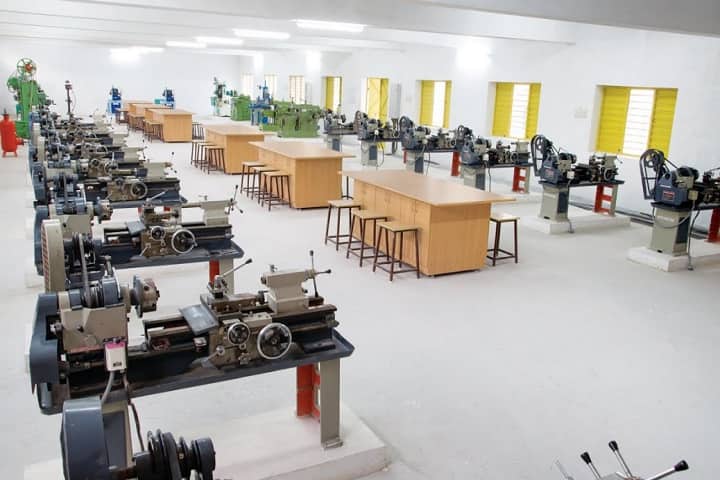 NPR College of Arts and Science College campus in Dindigul, Tamil Nadu, India — photo 4