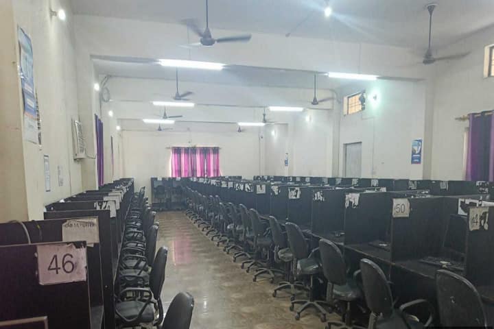 Chaman Lal Degree College campus in Haridwar, Uttarakhand, India — photo 4