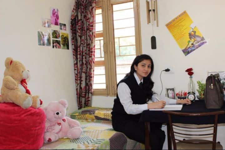 UIT Dehradun campus in Dehradun, Uttarakhand, India — photo 5