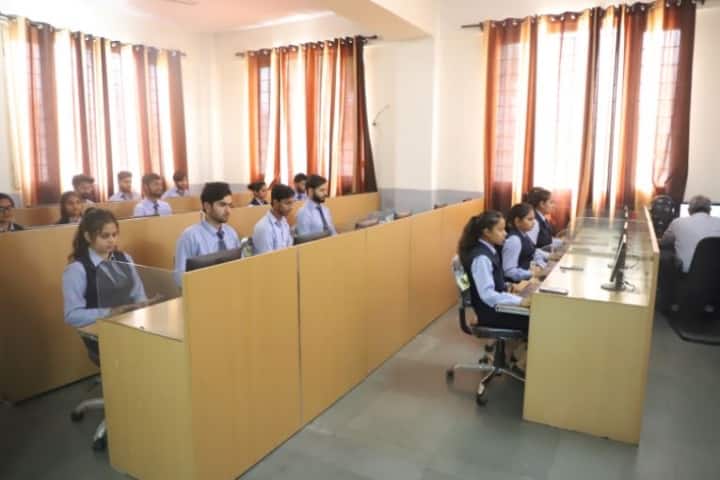 Guru Nanak Khalsa Institute of Technology and Management Technical Campus campus in Yamuna Nagar, Haryana, India — photo 4