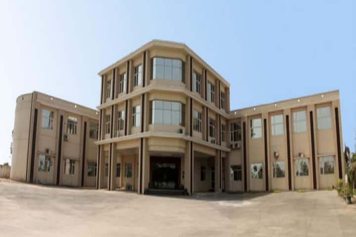 Guru Nanak Institute of Management campus in Mullana, Haryana, India — photo 1