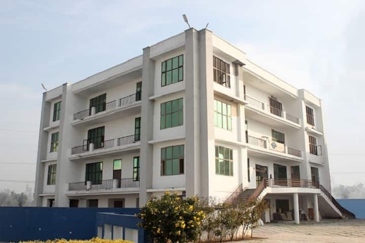 Guru Nanak Institute of Management campus in Mullana, Haryana, India — photo 2