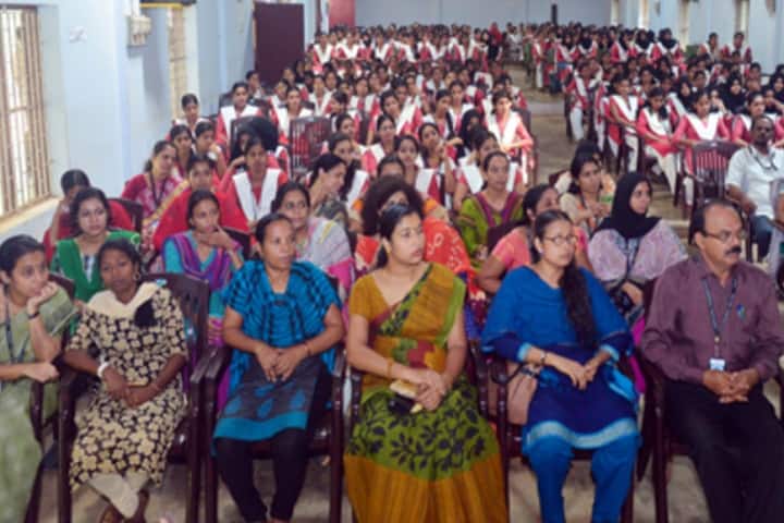 Krishna Menon Memorial Government Women's College campus in Kannur, Kerala, India — photo 5