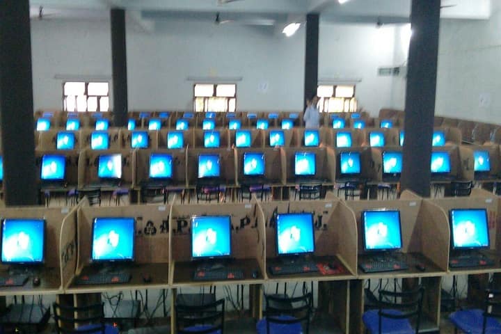 Chhatrapati Shahu Ji Maharaj Degree College campus in Chitrakoot, Uttar Pradesh, India — photo 3