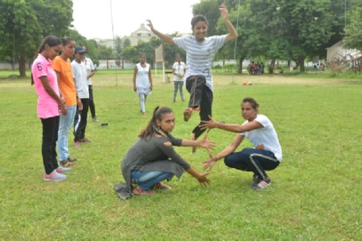 Government College for Women campus in Faridabad, Haryana, India — photo 3