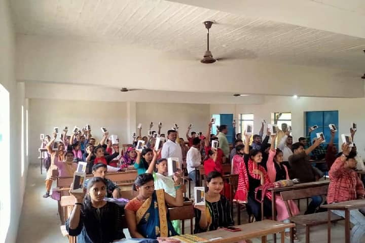 Shri Dhar Singh Yadav Degree College campus in Allahabad, Uttar Pradesh, India — photo 3