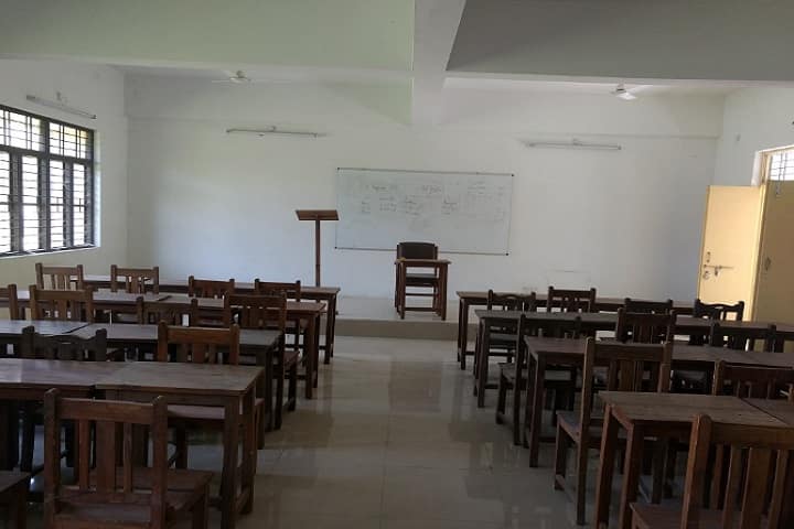 Vijay Singh Pathik Government Post Graduate College campus in Shamli, Uttar Pradesh, India — photo 2
