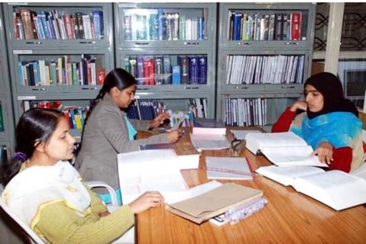 JSS College of Pharmacy campus in Ooty, Tamil Nadu, India — photo 4