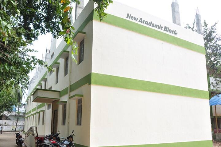 Dr Sarvepalli Radhakrishnan Government Arts College campus in Puducherry, India — photo 2