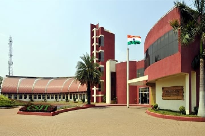 Chhatrapati Shivaji Institute of Pharmacy campus in Durg, Chhattisgarh, India — photo 1