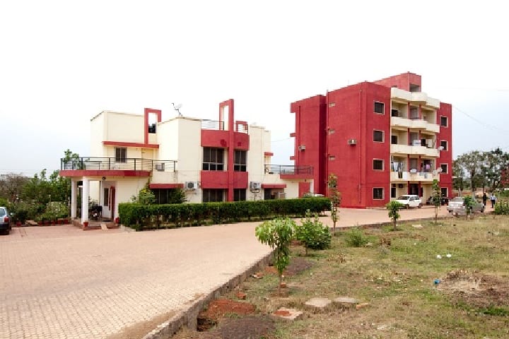 Chhatrapati Shivaji Institute of Pharmacy campus in Durg, Chhattisgarh, India — photo 2