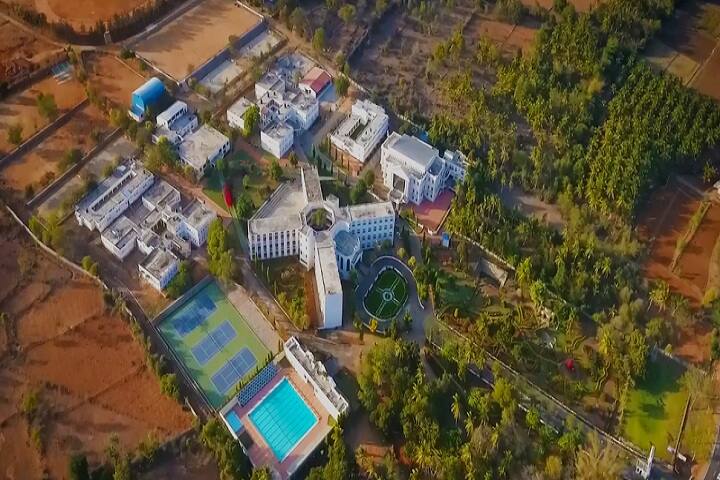 De Paul Degree College campus in Belagola, Karnataka, India — photo 2