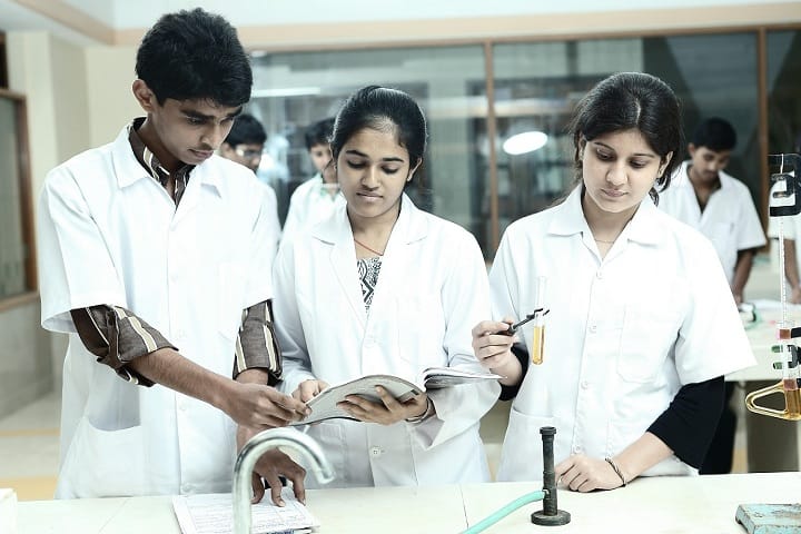 Dr DY Patil College of Pharmacy campus in Pimpri-Chinchwad, Maharashtra, India — photo 4