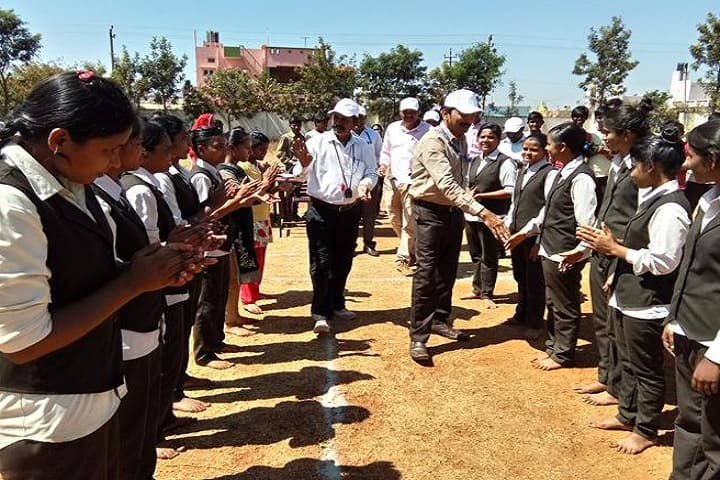 Varadaraja College campus in Tumkur, Karnataka, India — photo 5