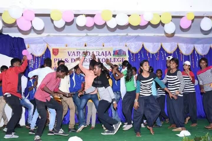 Varadaraja College campus in Tumkur, Karnataka, India — photo 6