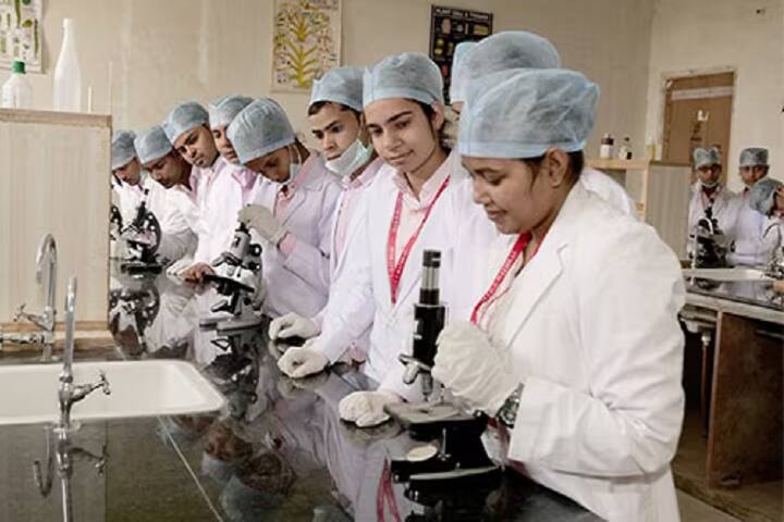 Maya Institute of Pharmacy campus in Hathras, Uttar Pradesh, India — photo 2