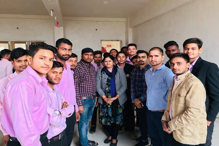 Maya Institute of Pharmacy campus in Hathras, Uttar Pradesh, India — photo 4