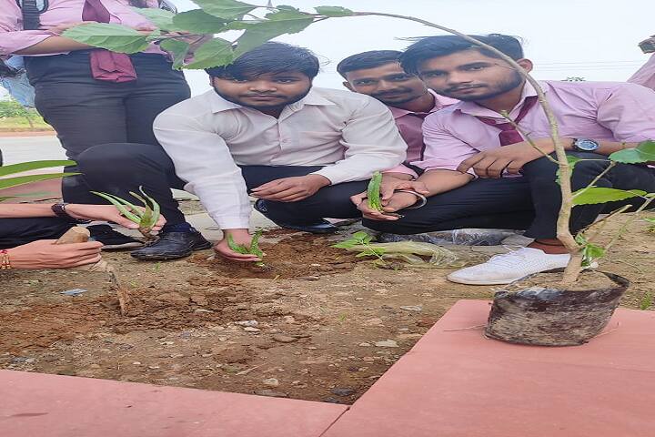 Maya Institute of Pharmacy campus in Hathras, Uttar Pradesh, India — photo 5