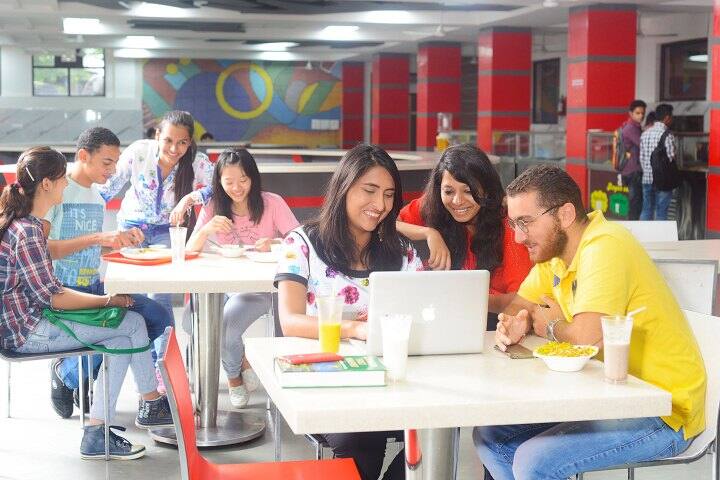 Graphic Era Hill University campus in Dehradun, Uttarakhand, India — photo 3