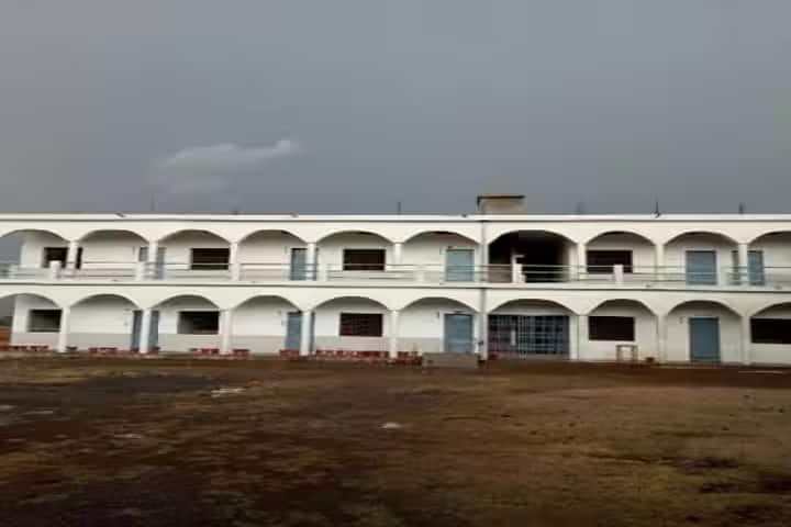 Pt Jawaharlal Nehru College campus in Bilaspur, Chhattisgarh, India — photo 2