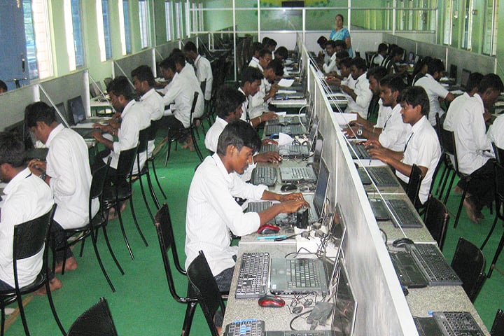 Loyola Degree College campus in Kadapa, Andhra Pradesh, India — photo 3
