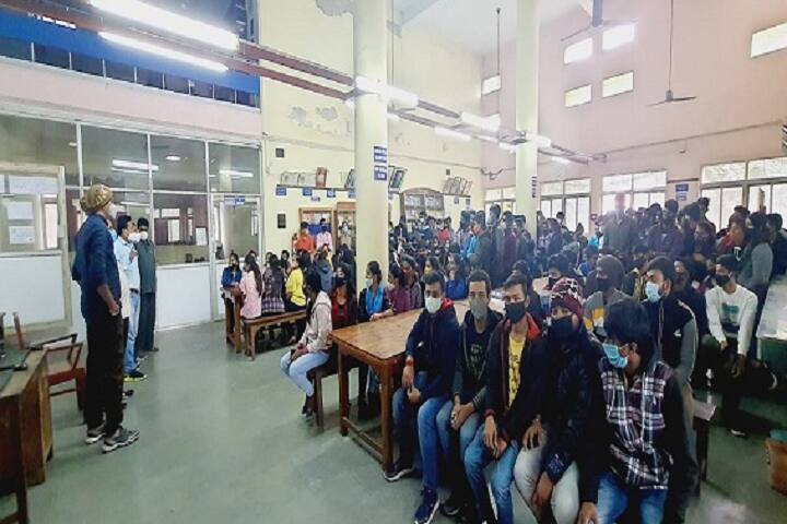 Trivenidevi Bhalotia College campus in Burdwan, West Bengal, India — photo 4
