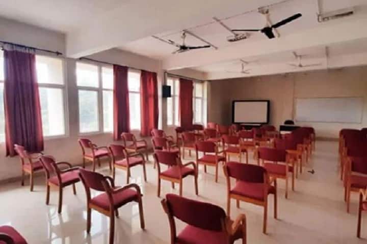 DC School of Architecture and Design campus in Thiruvananthapuram, Kerala, India — photo 6