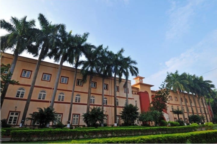 D G Ruparel College of Arts Science and Commerce campus in Mumbai, Maharashtra, India — photo 1
