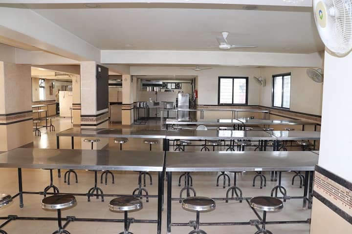 Vishwakarma University campus in Pune, Maharashtra, India — photo 3