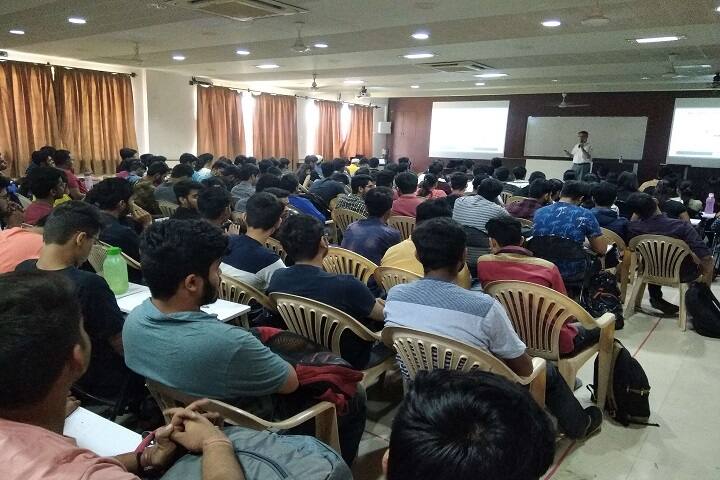 Vishwakarma University campus in Pune, Maharashtra, India — photo 5