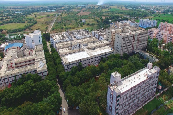 Narayana Medical College and Hospital campus in Nellore, Andhra Pradesh, India — photo 2