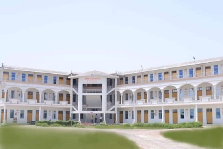 Snehlata Gupta Memorial Degree College campus in Kanpur, Uttar Pradesh, India — photo 1