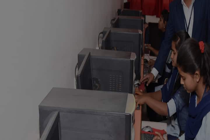 Shikshan Prasarak Mandal's Polytechnic campus in Solapur, Maharashtra, India — photo 3