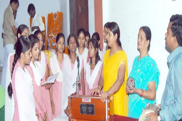 Ganpat Sahai PG College campus in Sultanpur, Uttar Pradesh, India — photo 5