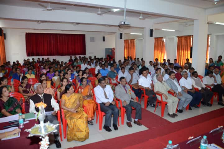 KLE Society's GI Bagewadi Arts Science and Commerce College campus in Nipani, Karnataka, India — photo 2