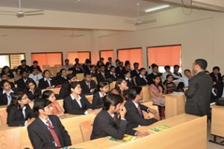 Suryadatta Institute of Management and Mass Communication, Pune (SIMMC Pune) campus in Pune, Maharashtra, India — photo 4