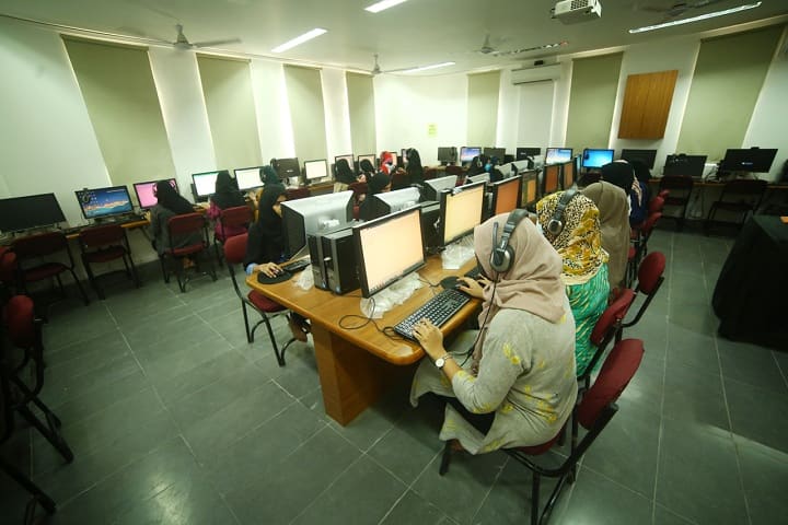Royale Degree College for Women campus in Hyderabad, Telangana, India — photo 3